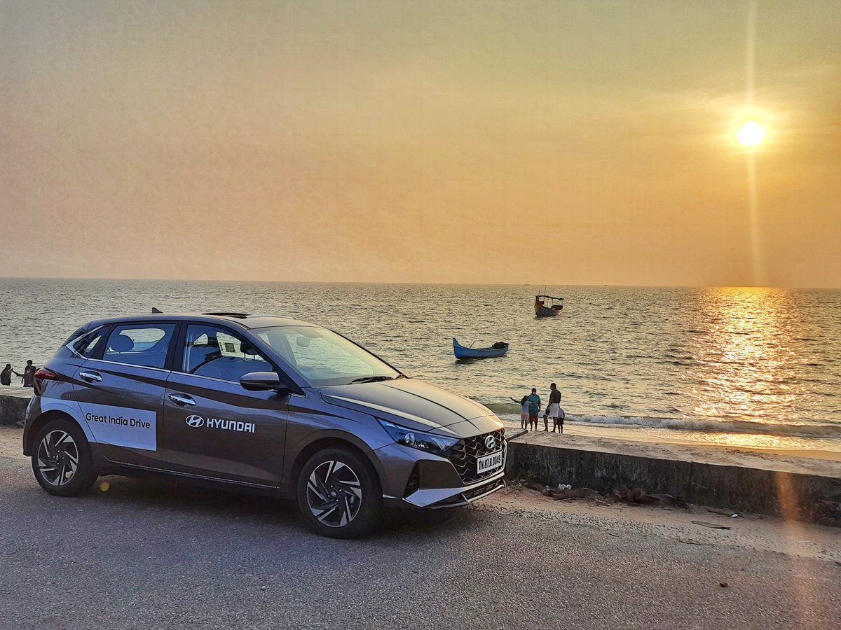 autocarindiamag's tweet image. Day 2 of the @HyundaiIndia #GreatIndiaDrive saw us drive from stunning Kochi to the serene Kozhikode coast.

#ProgressForHumanity #TheAllNewi20 #i20