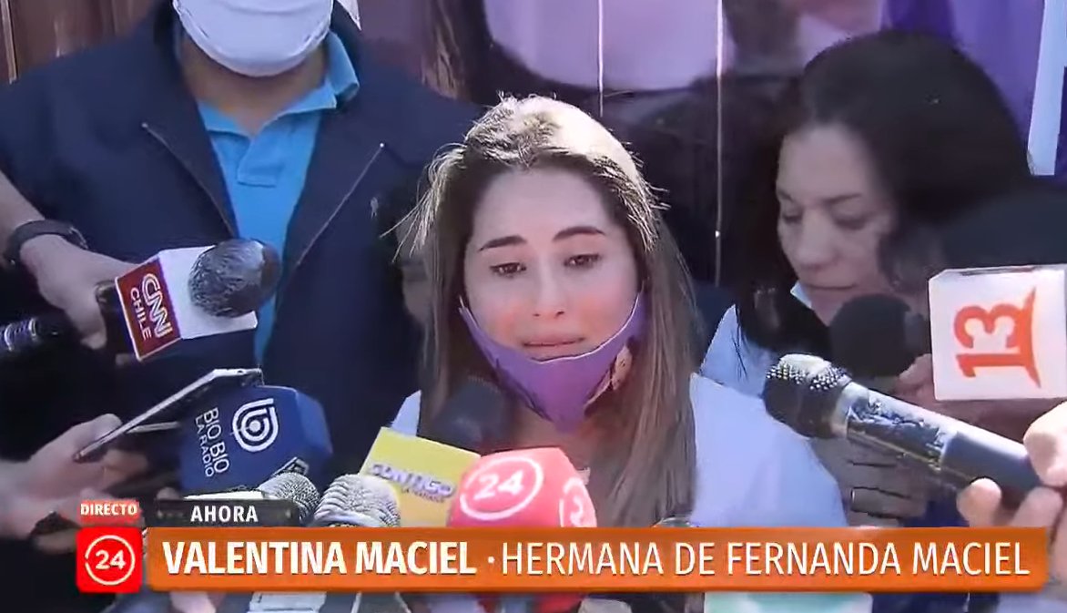 24HorasTVN's tweet photo. Hermana de Fernanda Maciel: "Pido que la Fiscalía por una vez haga bien su trabajo. No por ser personas de escasos recursos van a dejarnos de investigar".

📡 Sigue la señal en vivo #24Play ➡ https://t.co/mi3yDUstrf       
 
🔺 Señal de YouTube en vivo ➡ https://t.co/f5UERWGrY1 https://t.co/ii4Bi1BlcL
