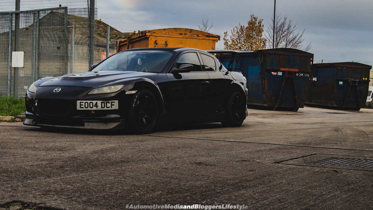 ben_photog's tweet photo. The rotary engine maybe a bit trash but the cars a looker for sure! 👀🤙✌🏼.
#mazda #rx8 #rotary #wankle #renisis #rotarylife #drift #boost #zoomzoom #mazdaspeed #rx8society #sportscar #rx8lovers #purleyrx8 #showcar #rotarypower #photography #automotivemediaandbloggerslifestyle https://t.co/tT8VMGj6yY