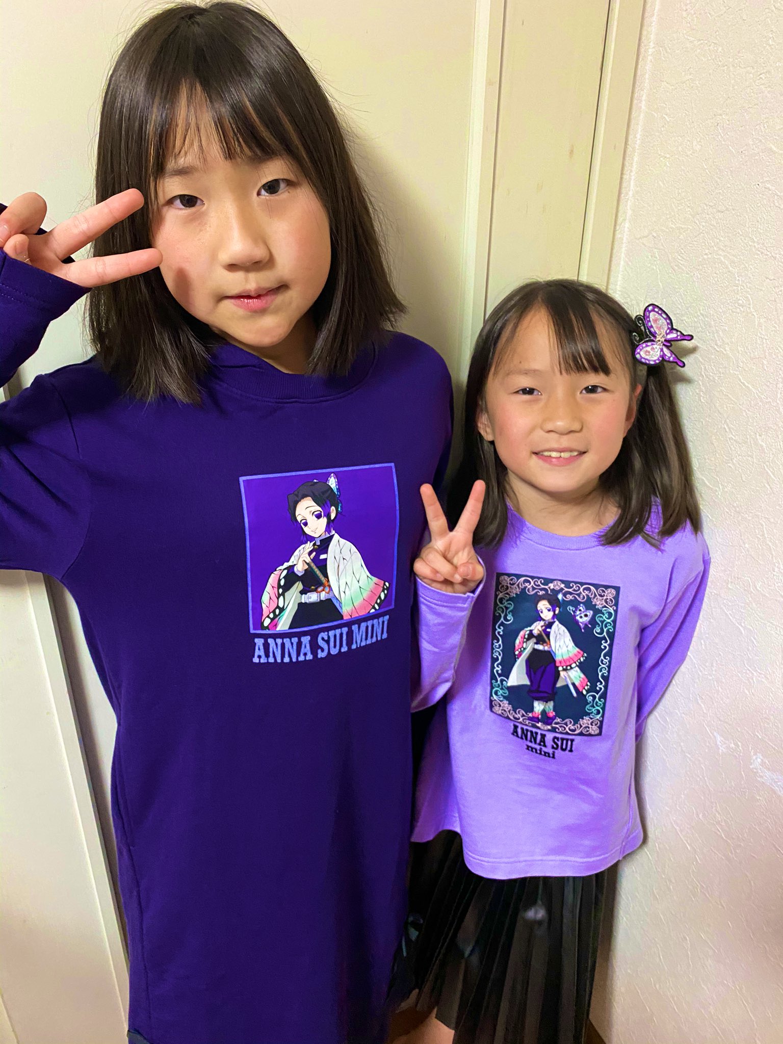 辰見 春樹 Anna Sui 鬼滅の刃コラボが昨日から発売されたそうですよ Anna Suiがサンフレガールには必需品と聞きました 紫だからサンフレやアンジュ応援にも着れるよね 笑 アナスイ鬼滅の刃 胡蝶しのぶ 辰見 春樹 Anna Sui 鬼滅の刃コラボが昨日から発売されたそうですよ Anna Suiがサンフレガールには必需品と聞きました 紫だからサンフレやアンジュ応援にも着れるよね 笑 アナスイ鬼滅の刃 胡蝶しのぶ
