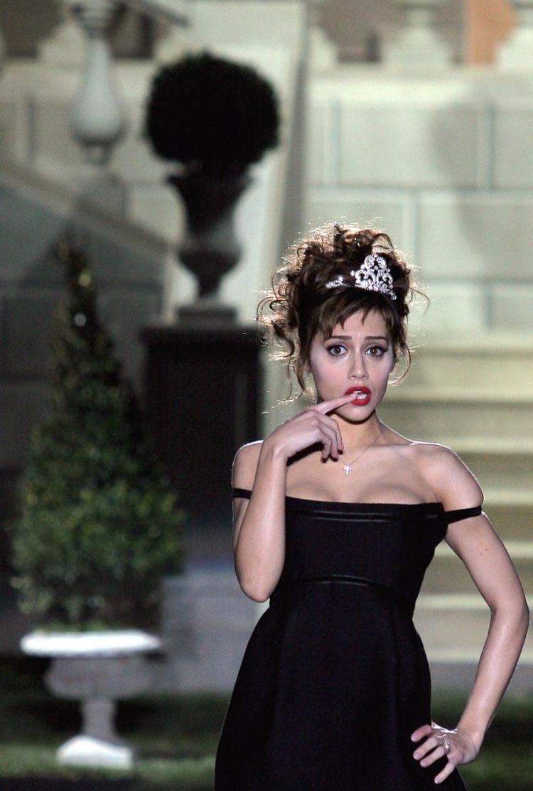 breana_skelton's tweet photo. 11 years ago the world lost the beautiful Brittany Murphy. the world isn’t as bright without her. Rest In Peace 🕊 you are missed #brittanymurphy https://t.co/QSnLEy3srH
