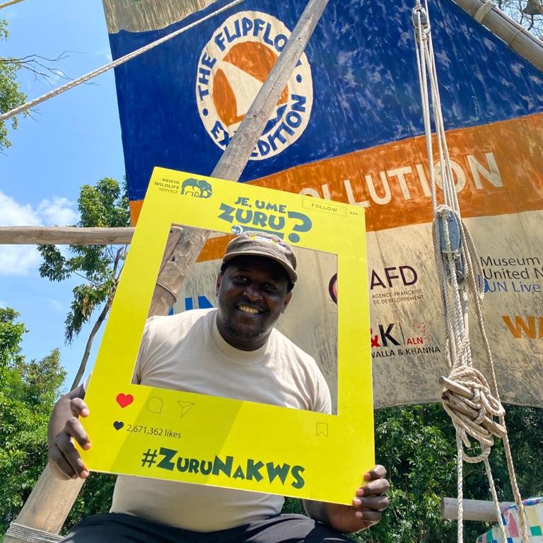 theflipflopi's tweet photo. We were so honoured to meet the man himself @terencecreative and give him a tour of our Flipflopi dhow at @tembeakisumu Impala Park. As the brand ambassador for @kwskenya  Terence knows a thing or two about keeping our environment clean! #zurunakws #plasticfreeparks https://t.co/fTOAwbuFnH