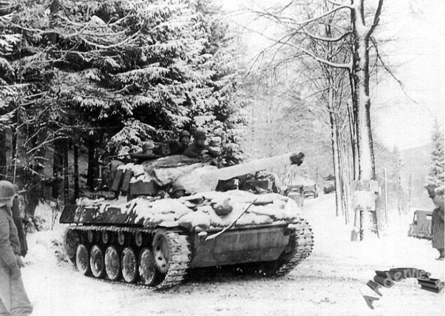 8 of 12:The 705th Tank Destroyer Battalion makes smart use of its M18 Hellcats, setting up outside Bastogne to provide anti-tank support for the lightly armed paratroopers.