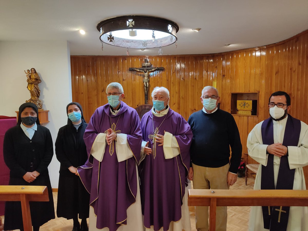 architoledo's tweet photo. D. Braulio, Arzobispo Emérito de #ArchiToledo ha celebrado su XXXIII Aniversario de #OrdenaciónEpiscopal en este IV domingo de #Adviento 
Envía a todos su Bendición! https://t.co/IeRlAzLCFa