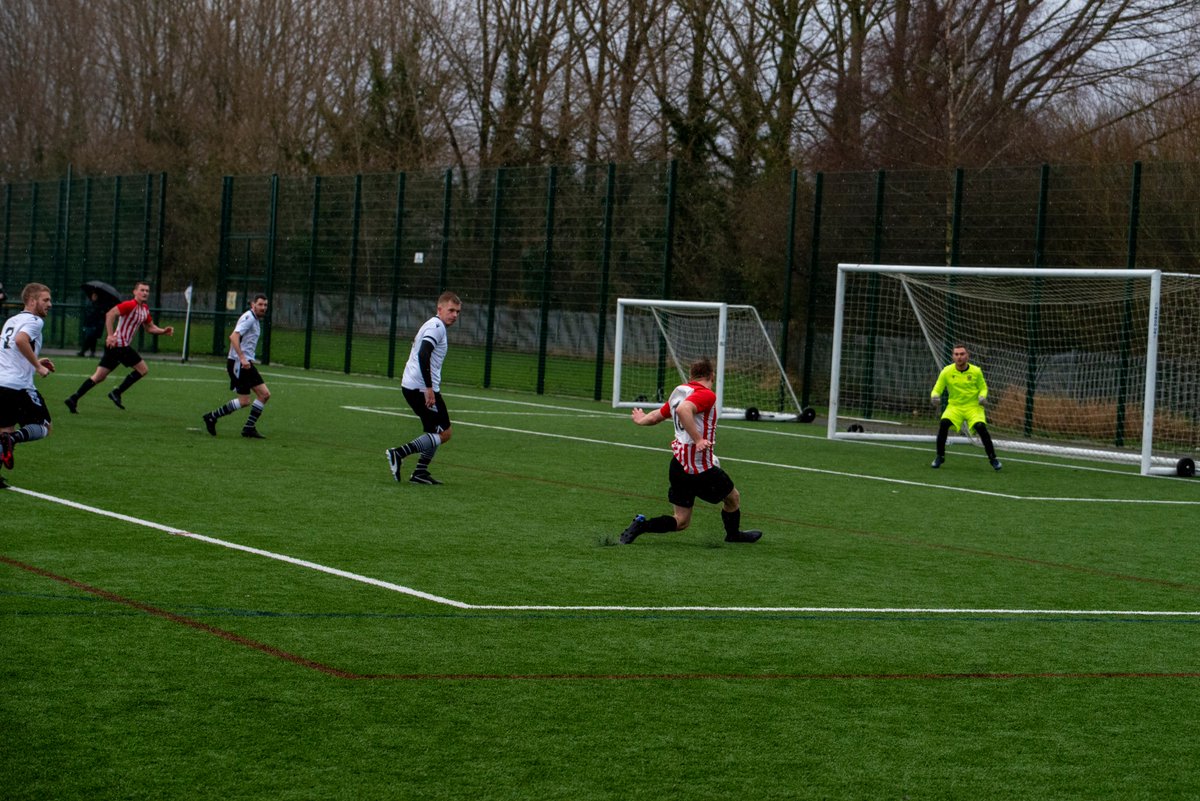 Great Float SS FootyFotos tweet media