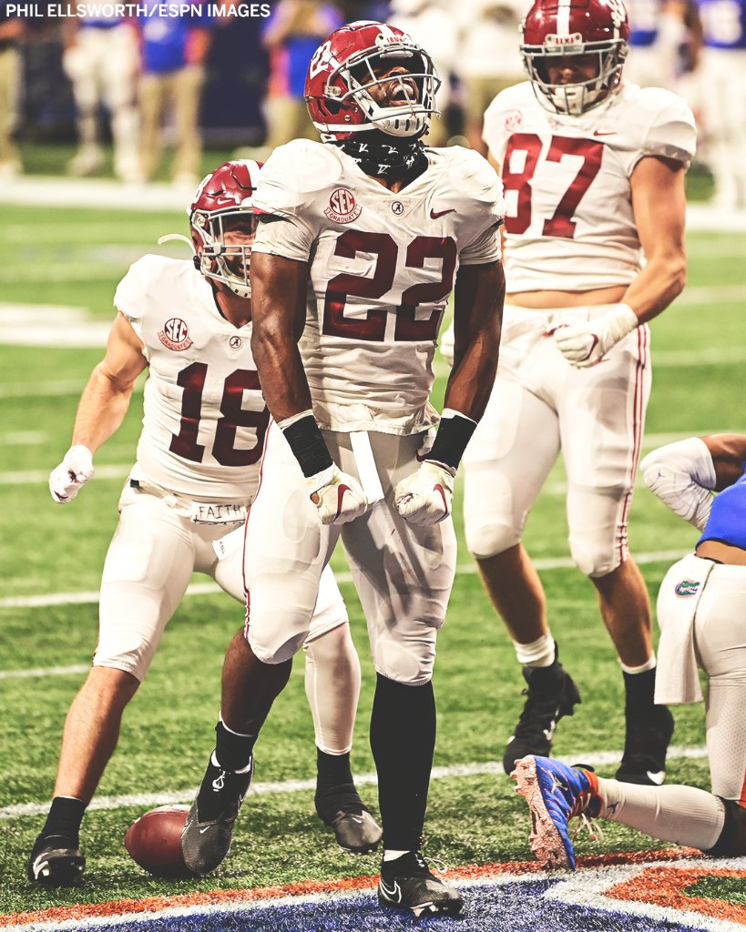 SECNetwork's tweet photo. Najee Harris: Most TDs in a game in SEC Championship game history (5)

Mac Jones: Most pass yards in a game in SEC Championship game history (418)

DeVonta Smith: Most receptions in a game in Alabama history (15)

This @AlabamaFTBL offense 🔥 🔥 https://t.co/6AUsiGKQMM