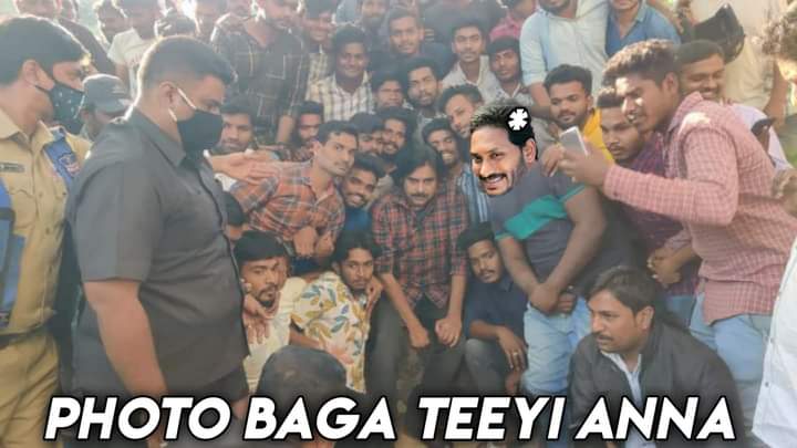 Ramcharantrean1's tweet photo. #HBDYSJalaga 😂😂
Kalyan tho 6093 😛 https://t.co/WhsKP1V7V6