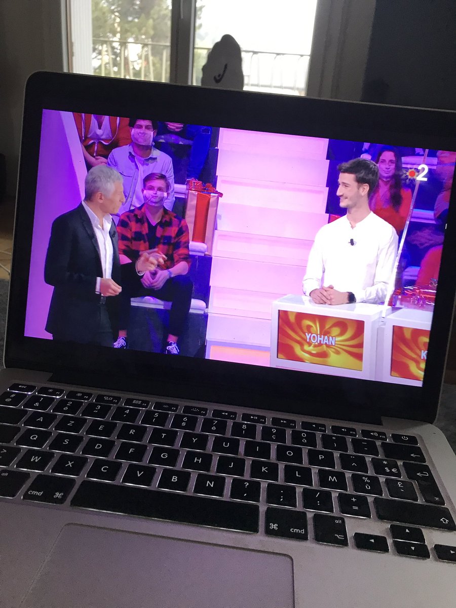 YohanBernardin's tweet photo. Jamais 2 sans 3 @Nagui 
Je peux pas rester sur un 0 stp #TLMVPSP https://t.co/w7pqRaKft8