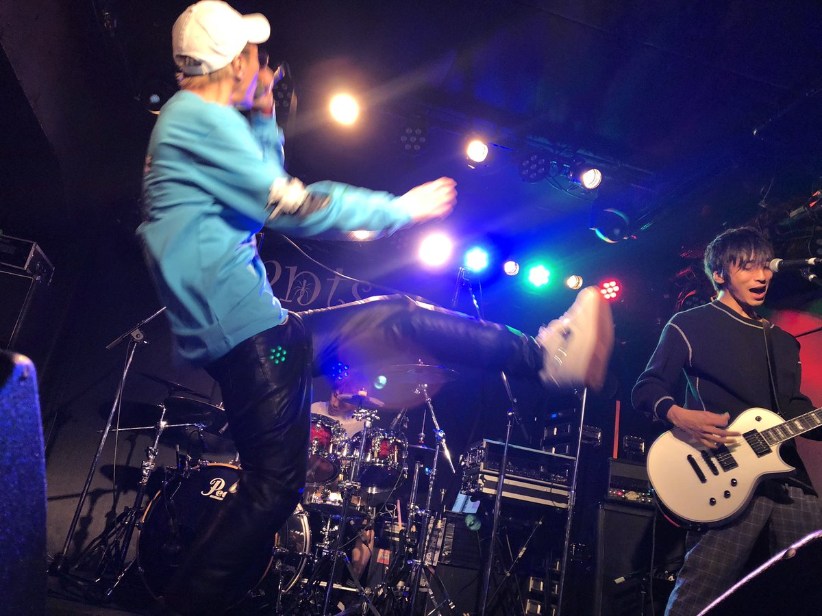 oriakibomber's tweet photo. 柳ヶ瀬からもう1週間経ってしまったの悲しいからみんなで余韻に浸ろうぜ…
そして22日はサイエンスだね、行ける人楽しんでくれ…!!
#onepage #ワンページ #おねぱげ #オネパゲ #Hicrew #柳ヶ瀬ants https://t.co/rdoBgQnp79