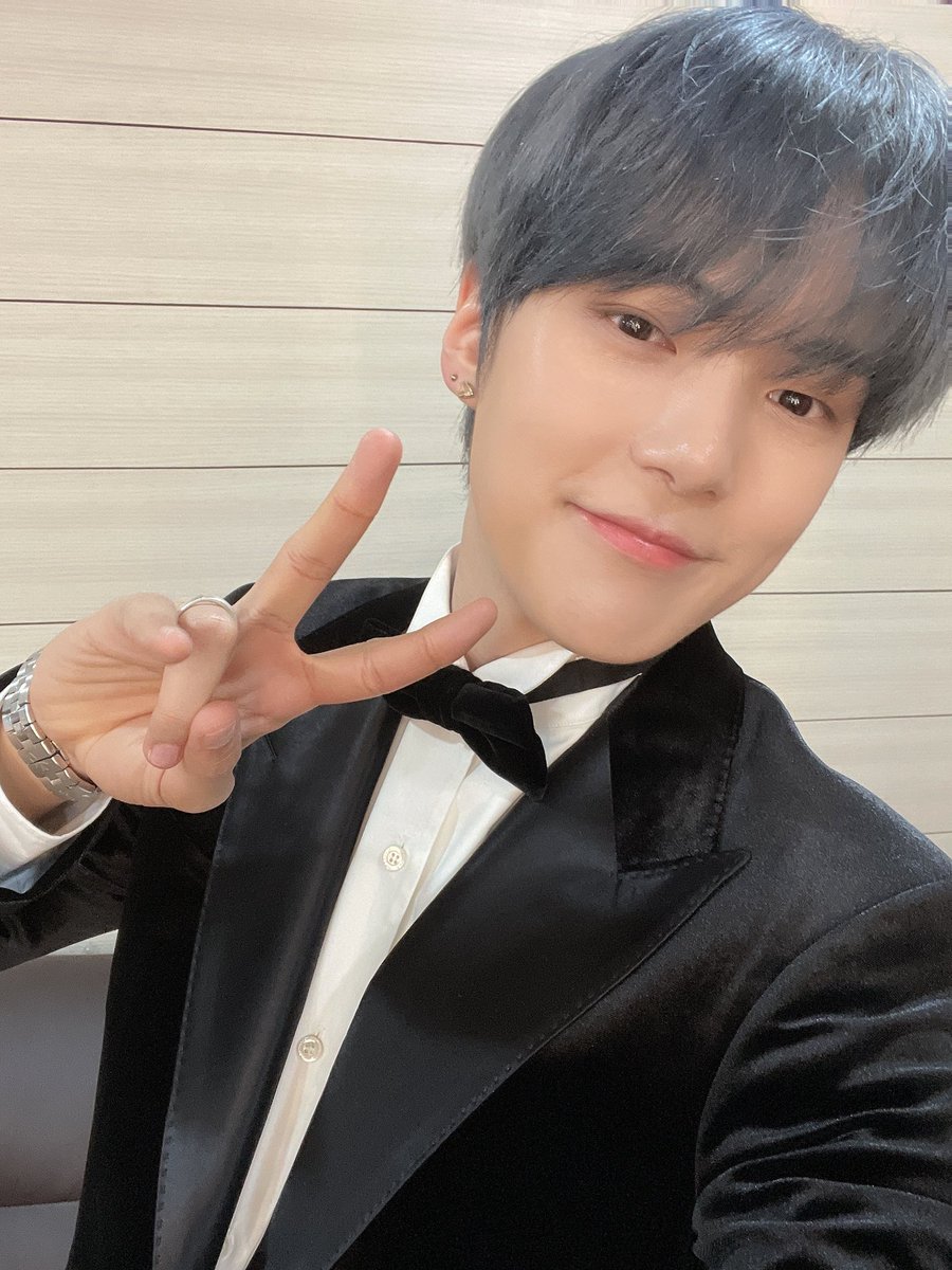 OfficialMONSTAX's tweet photo. 사진 늦었지만 아쉽지만 봐줘요 ㅎㅎ헤헤 #민혁 https://t.co/tXP1kpa4Dm