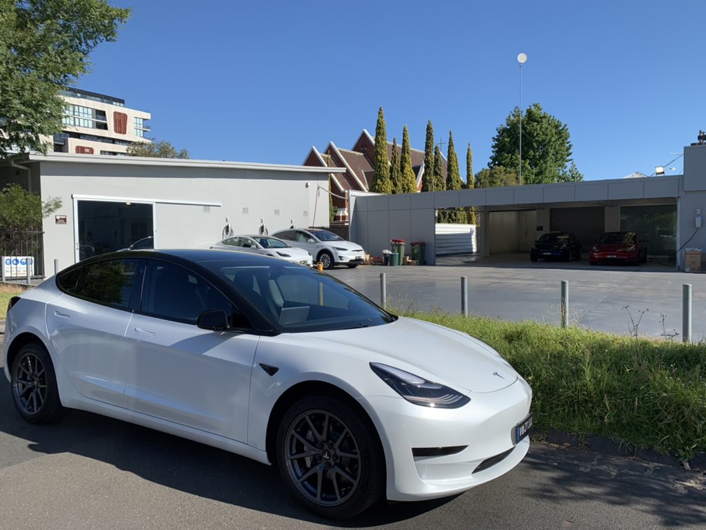JohnTrav66's tweet photo. @ADMAN348 @JPTSLA @AusTeslaOwners @teslaownersau Went past the new Tesla site at 182 Brighton Rd, Elsternwick today. A great site, good size and so close to home - very happy about that. https://t.co/NeAtzrRM23