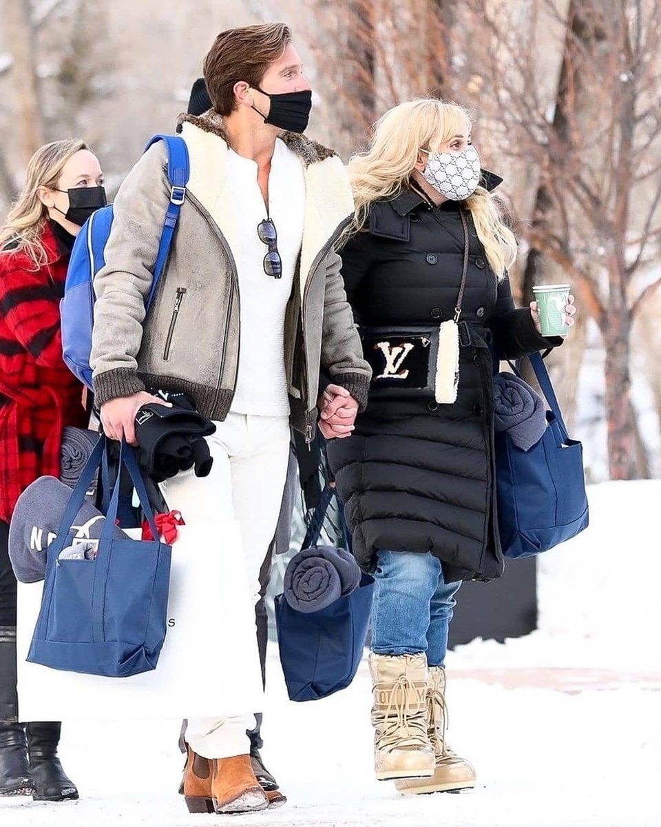 JamoMag's tweet photo. #RebelWilson & boyfriend #Jacobbusch keep close while enjoying a day out in #Aspen while on vacation!💕 https://t.co/jXtovr5hJP