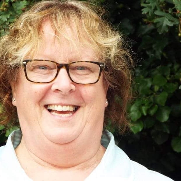 ULHT PilgrimBoston Maternity (@ulhtmaternityph) on Twitter photo On the 20th day of Christmas my Maternity Team gave to me...
❄️Hilary, one of our housekeepers based on Labour Ward❄️
"I love the diversity of the role...from general cleaning duties to making tea and toast for new mums (and dads)"
#ulht #team
<a href="/GroobyLibby/">Libby Grooby</a> <a href="/emmadewey1/">emmaupjohn</a> On the 20th day of Christmas my Maternity Team gave to me...
❄️Hilary, one of our housekeepers based on Labour Ward❄️
"I love the diversity of the role...from general cleaning duties to making tea and toast for new mums (and dads)"
#ulht #team
<a href="/GroobyLibby/">Libby Grooby</a> <a href="/emmadewey1/">emmaupjohn</a>