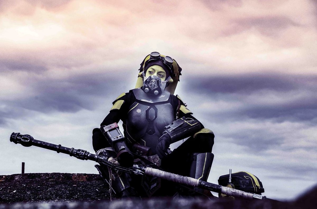 escmidichlorien's tweet photo. A partir d'aujourd'hui nous vous présentons les membres de notre team, on commence avec Syn ! 

Pour lire son histoire et ce qui est important pour elle dans ce cosplay, ça se passe ici 

► https://t.co/hsfTlKcLbj

► https://t.co/8OaC5pnnNX https://t.co/WDh3ZYrlTB