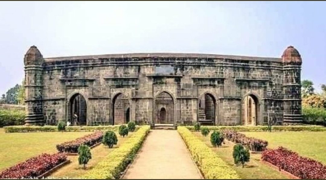 Do you know Adina Masj|d was ADINATH MANDIR??Adina masj|d of west Bengal which is known for its rich heritage. It was Adinath Mandir before 1345 and it was huge. Adinath Mandir was a dedicated Shiv Mandir built by King of Malda.