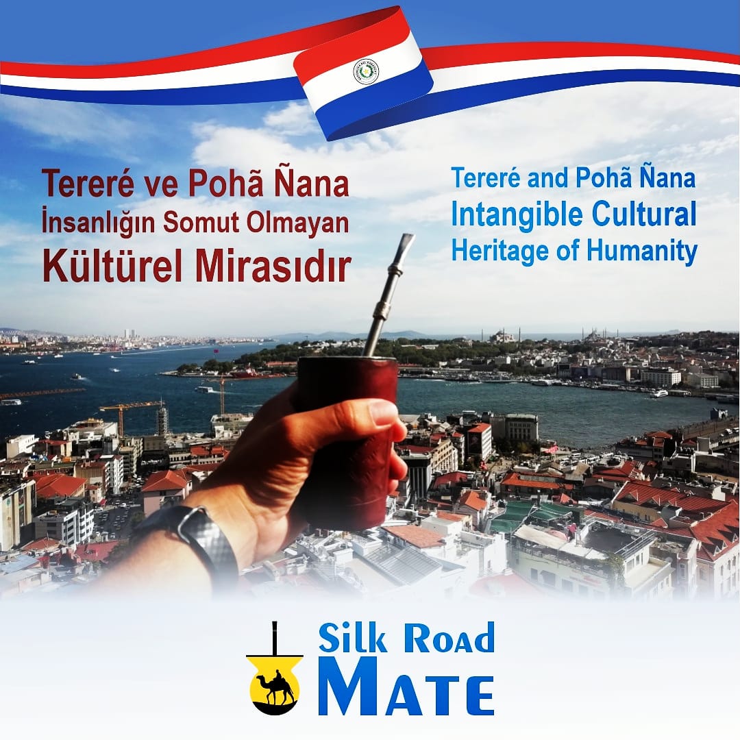 Pohã Ñana kültüründe Terere'nin uygulamaları ve geleneksel bilgisi, Paraguay'daki Guaraní atalarının içkisi.

Practices and traditional knowledge of Terere in the culture of Pohã Ñana, Guaraní ancestral drink in Paraguay.

#Terere #silkroad #drinkterere #paraguaymateçayı