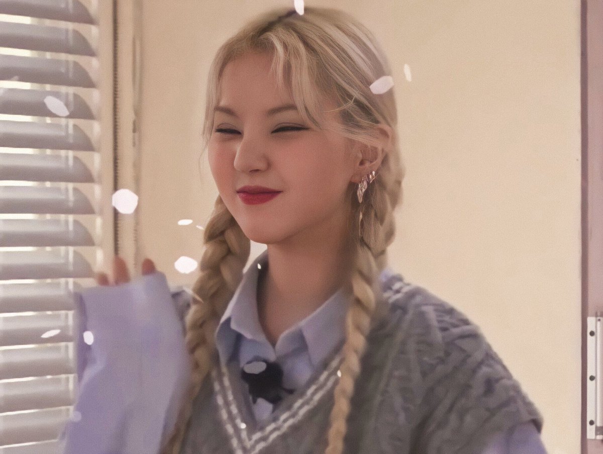 ‏َ (@eunhafeed) on Twitter photo 