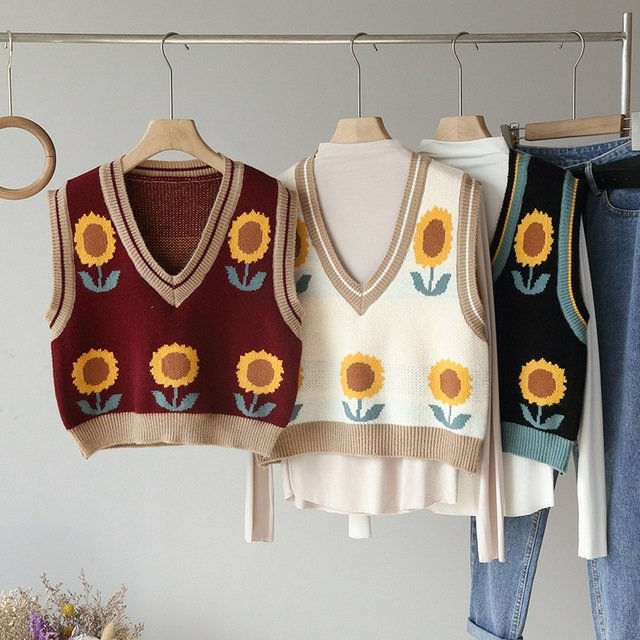 Rekomendasi toko-toko di shopee yang jual outfit, outer, dress, celana (Korean Fashion)©me