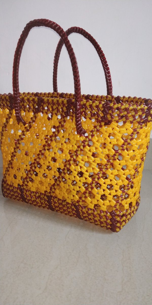 KnitknotC's tweet photo. Complete Tutorial - Right Slant Hexagon/Arungona Small Market Koodai
https://t.co/dH4xiGBZYp
#wireKoodai #hexagonArungonaKoodai #fullTutorial #easyTutorial https://t.co/DOTvWIPehk