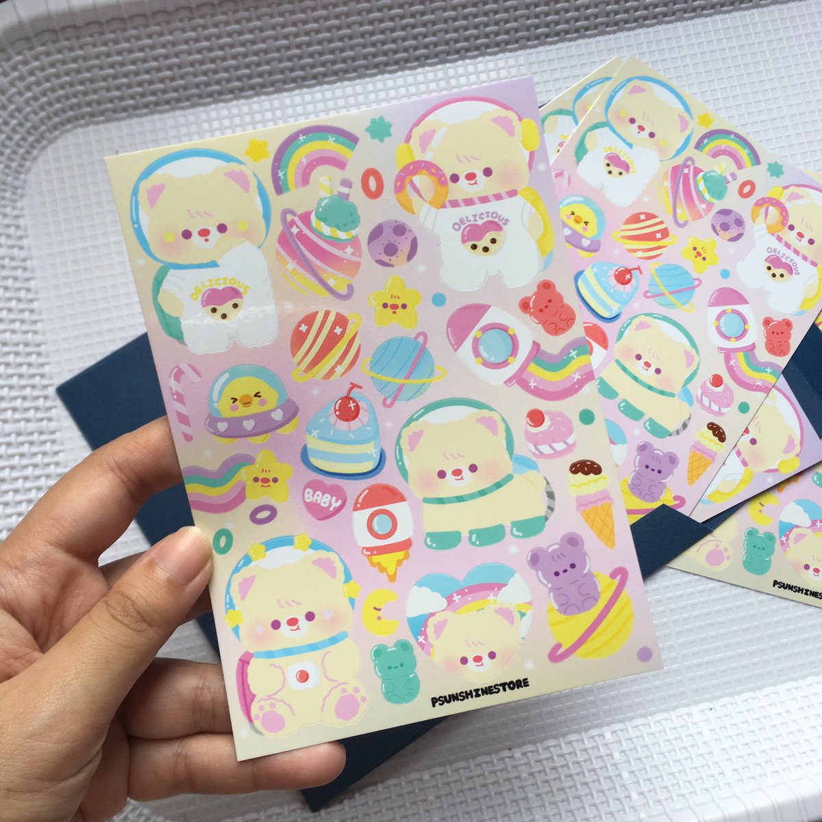PsunshineStore's tweet photo. ****มีลายมาใหม่ 6 ลายนะคะ*** sticker pvc แบบglossy(เงา) 45฿/แผ่นเท่านั้นค่า 
🎈🎈สติกเกอร์กระต่ายมี 2 version นะคะ
🌿size a6/waterproof/ไดคัท
🌿45฿/ea.(3 แผ่น 120฿)
📮reg30฿/ems50฿
📲สั่งซื้อทางdm/Line:@wyc3073q
#sticker #เครื่องเขียน #รีวิวเครื่องเขียน #ของตกแต่งห้องนอน https://t.co/BMcwyFmo6U
