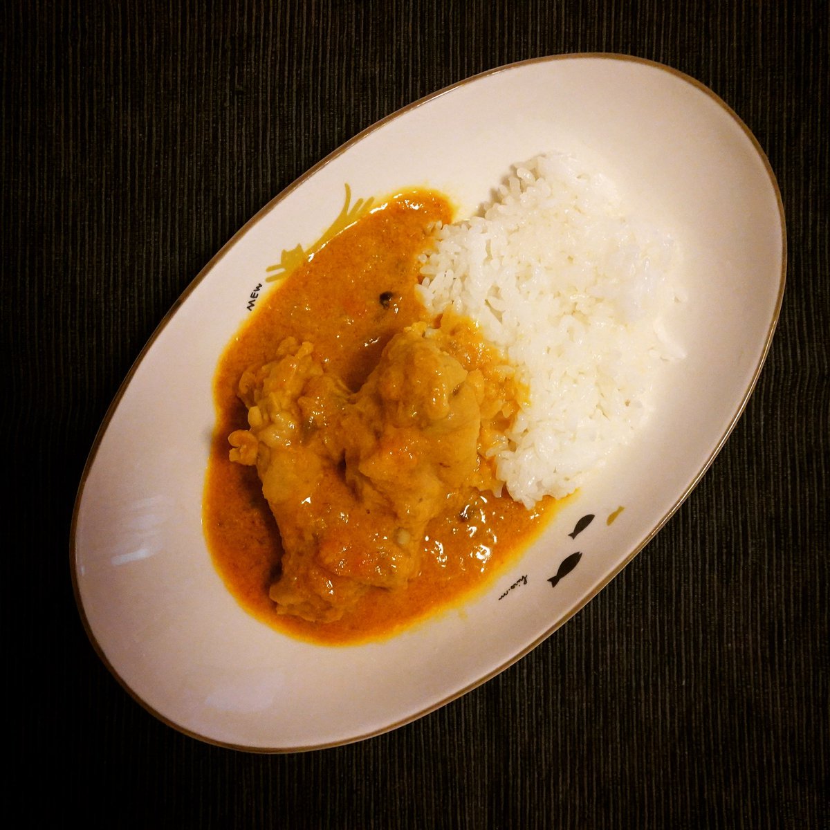 hidemaro13's tweet photo. きょうのカレー。ゴロッと手羽元、クミン抜き。（ひ）
#curry #chickencurry #coconutchickencurry #wingstick #drumettes #coconutmilk #staub #カレー #チキンカレー #手羽元 #ココナッツチキンカレー #ココナッツミルク #家メシ #家カレー #ストウブ https://t.co/isZUmCzYkF