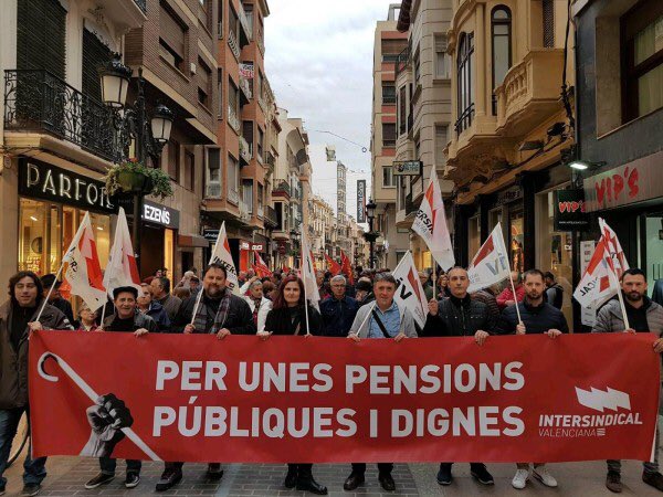 Vols saber la nostra valoració sobre les recomanacions del Pacte de Toledo i el futur de les pensions? 

intersindical.org/noticies_actua… <a href="/CoespeOficial/">COESPE@OFICIAL</a> <a href="/nomasprecario/">No más precariedad</a> <a href="/Pladexoc_PV/">Pla de xoc Social - País Valencià</a> <a href="/PlanDeChoque/">Plan de Choque Social</a> <a href="/PladeXocSocial/">PlaDeXocSocialCAT</a> <a href="/Podem_/">Podem</a> <a href="/compromis/">Compromís</a> <a href="/SocialistesVal/">PSPV-PSOE</a> <a href="/esquerraunida/">Esquerra Unida PV🔻</a> <a href="/Esquerra_ERC/">Esquerra Republicana</a> <a href="/cupnacional/">CUP Països Catalans</a>