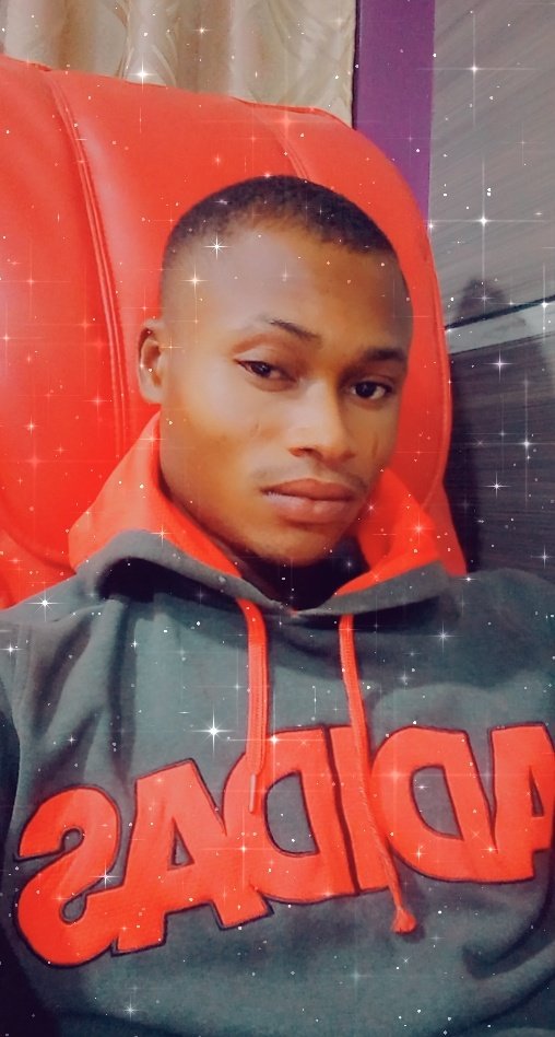 youngjease's tweet photo. Let's Go and make a #movie tonight, am fresh till I live this planet...π π RT @tatafoonline #hiphop @instablog9ja @lilkeshofficial @sarkodie @IamReminisce @fireboydml #ogarayan #10kstream https://t.co/dobE0GKLPW