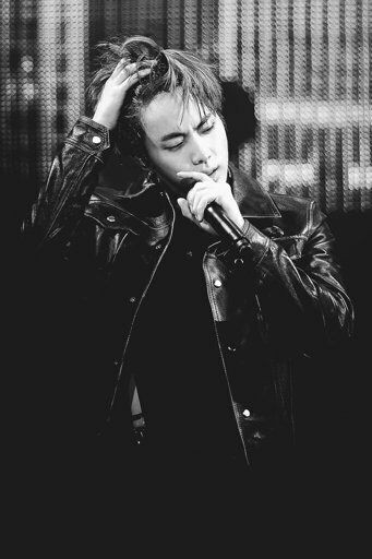 ROCKSTAR SEOKJIN : A DEADLY AND DANGEROUS THREAD[ as u go down, his wildness increases, so be careful, ur heart might explode due to the insane hotness of seokjin fire] #방탄소년단  #진  #석진  #방탄소년단진  #방탄진  #JIN  #SEOKJIN  #BTSJIN  @BTS_twt  @BigHitEnt  @bts_bighit