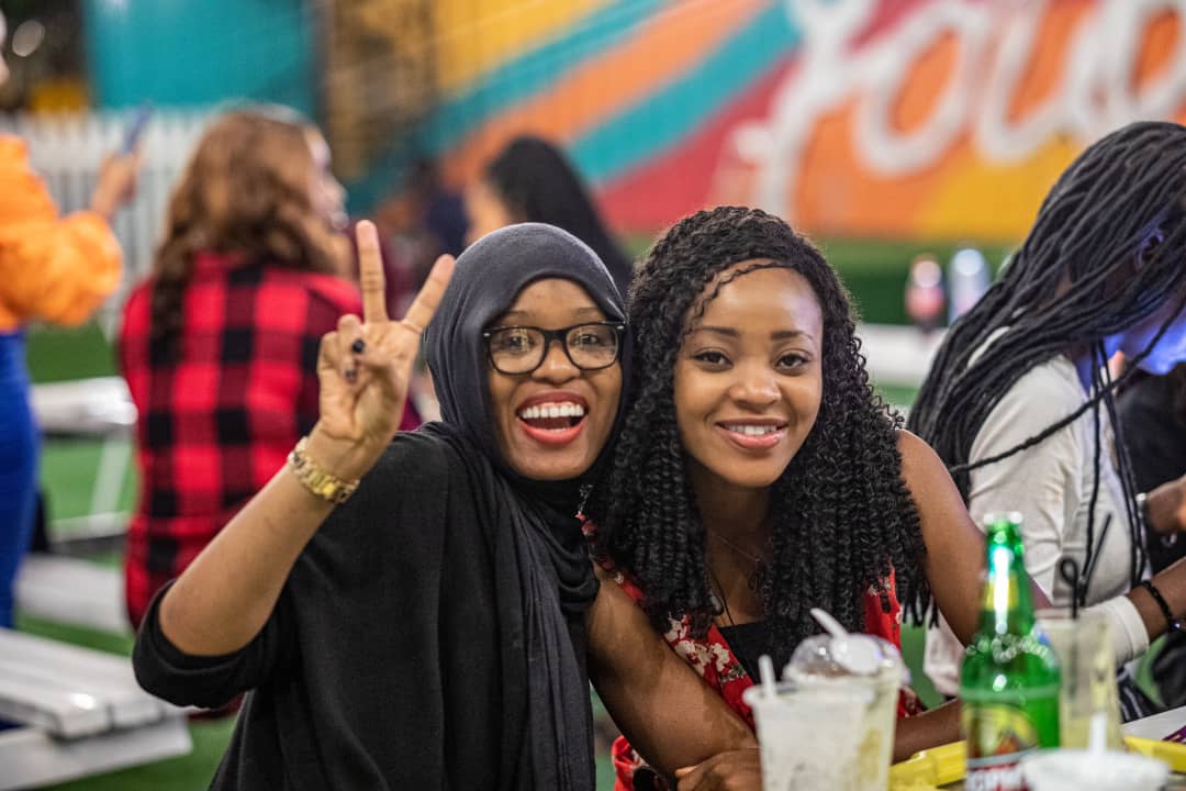arttechdistrict's tweet photo. There are quite a lot of activities you can engage in when you visit the park. From face paintings, interactive gaming, virtual reality, outdoor movie screening and much more.
Entry to the park is FREE
#DiscoveryParkAbuja #abujaconnect #DiscoveryDecember https://t.co/g6FMEFm89b