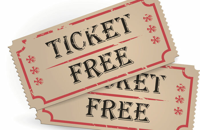 Y1079FM's tweet photo. Make We Vyb

You can get a free ticket to only one of these events this Christmas.

1. Rapperholic
2. Detty Rave
3. Bhim Concert

Which one are you going for?

#TheWeekendRush https://t.co/OkLQ0oAjkt