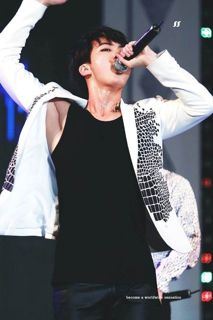 ROCKSTAR SEOKJIN : A DEADLY AND DANGEROUS THREAD[ as u go down, his wildness increases, so be careful, ur heart might explode due to the insane hotness of seokjin fire] #방탄소년단  #진  #석진  #방탄소년단진  #방탄진  #JIN  #SEOKJIN  #BTSJIN  @BTS_twt  @BigHitEnt  @bts_bighit