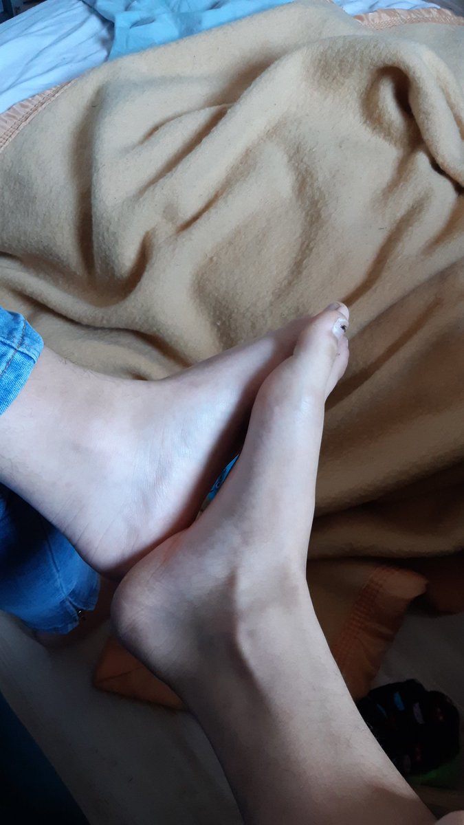 couplesf33tpics's tweet photo. Selling duo feet pics today 🥰

{ moneyslave feet #feetfetish Moneymiss paypig buypics } https://t.co/mAZbWfRvz5
