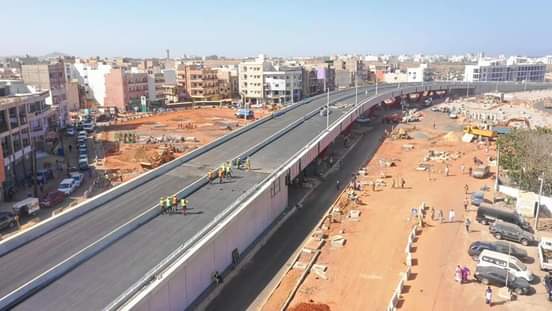 MA1970123's tweet photo. LES AUTOPONTS DE DAKAR: SOUS L'IMPULSION DU PRÉSIDENT MACKY SALL, NDÉKÉTÉ KHAR KANAM NDAKARU DAAL MOUNGI CHANGÉ TÉ KHAM NANÉ LÉGUI DÉSENCLAVEMENT DIÉKH TÉ EMBOUTEILLAGE BI TAXALIKO ACK ASKANE BI; MERCI EXCELLENCE. #MackySALL #ElhadjiKASSÉ #Kebetu  #RTT https://t.co/ixyz1Zf8VK