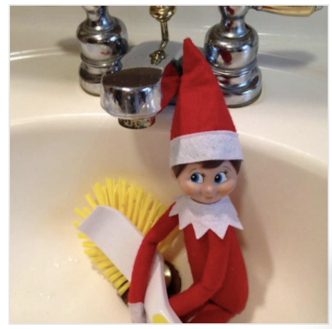 Day 20: Today´s random act of kindness is to yourself (even though it may not seem like it). Here is why. A clean home has been proven to, improve happiness and energy and reduce stress, all the things we need before Christmas eve is upon us!😃❤️🎄
#randomactsofkindness