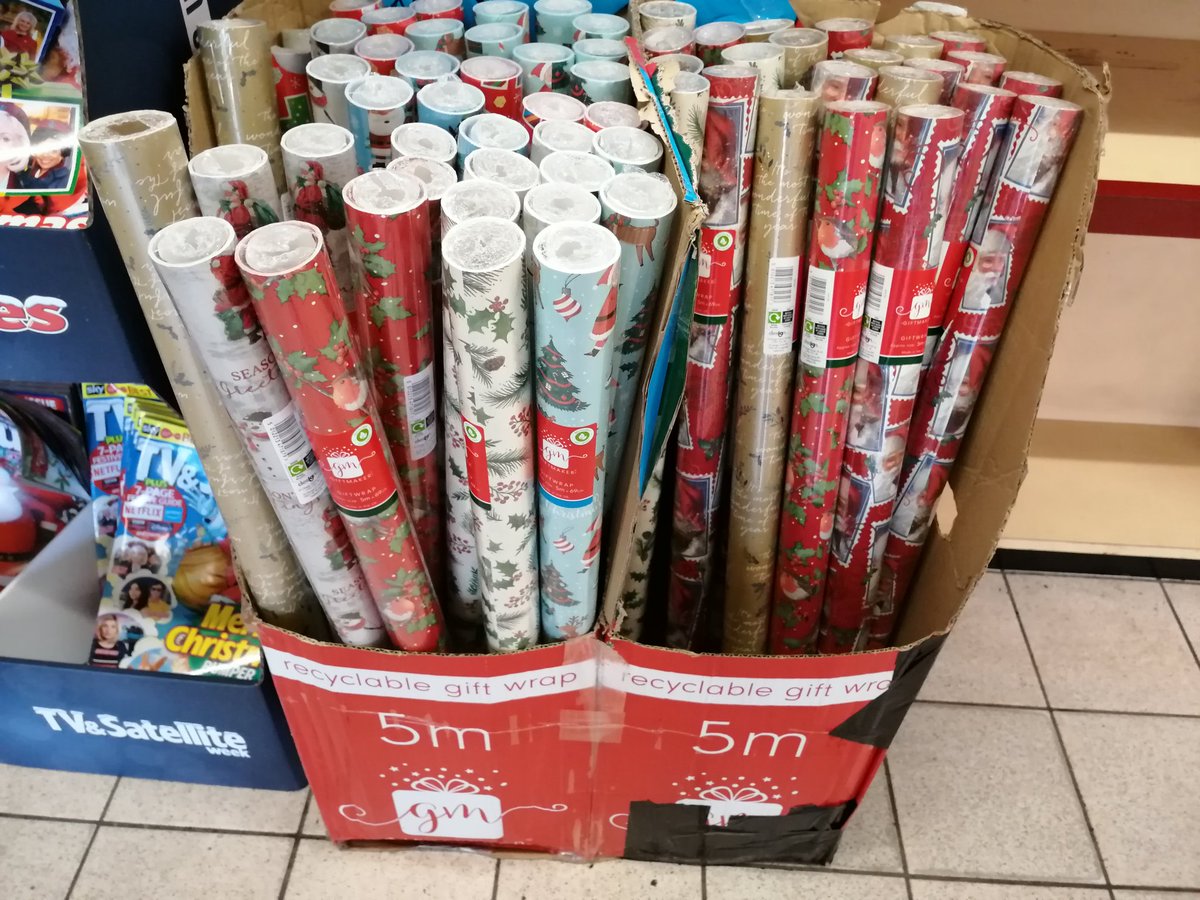 PitchforthNews's tweet photo. Lots of Christmas cards, gift wrap and bags in stock 🎅🎄 @MarineAFC @stmhofficial @CrosbyVillage @L22_Waterloo @Crosby_England @LiverpoolTweeta #crosbynet #seftonhour https://t.co/VMHphzyDVr