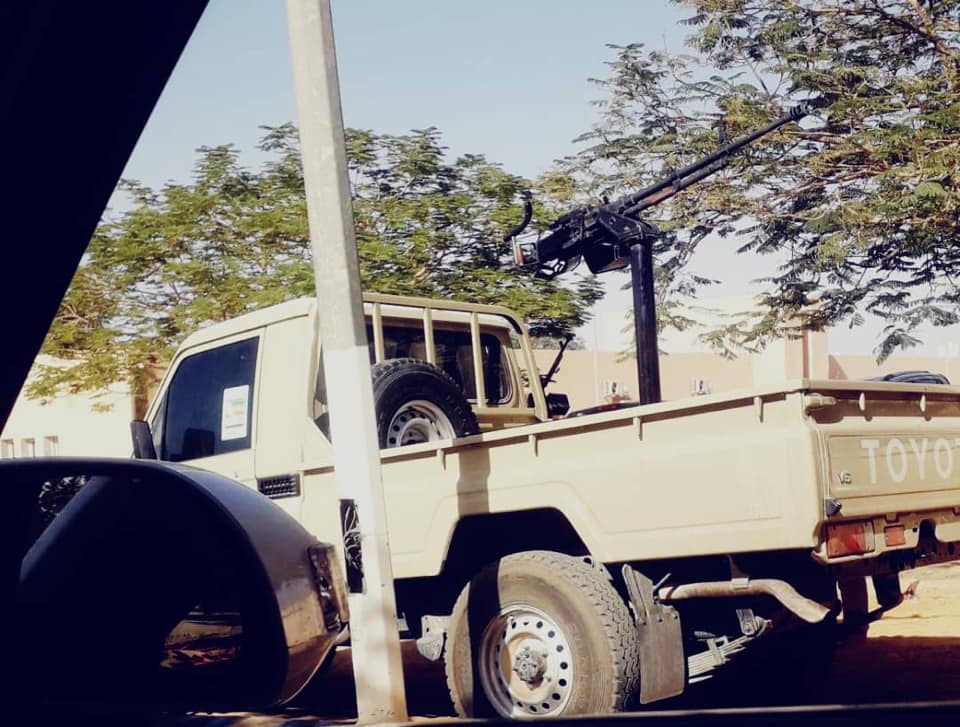 readandrisely's tweet photo. 20/12/2020 - circulation on pro-#LNA media accounts - as well as a report by @AlmanaraMedia - that a pro-#LNA militia (?lead by Aghlas Mohammed Ahmed) has entered the #Tindi camp, #Awbari.
Note: @FebruaryChannel has denied this claim using the attached images as evidence. https://t.co/wkLcX5YotG