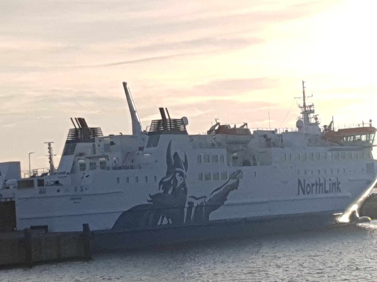 HelenArmet's tweet photo. @NLFerries after three months of very strange times we are onboard at last @naomiarmet_x @nadiaarmet @ColliesandCakes @HairyAngus @FionaGrahame @Blazespage @ShazzBakes @DeMcbot @AilsaConnell @rubyrubyrubyrt1 @MareeToddMSP Day 73 of #BreakdownLockdown Finished.... https://t.co/Ejz9Ql19gd