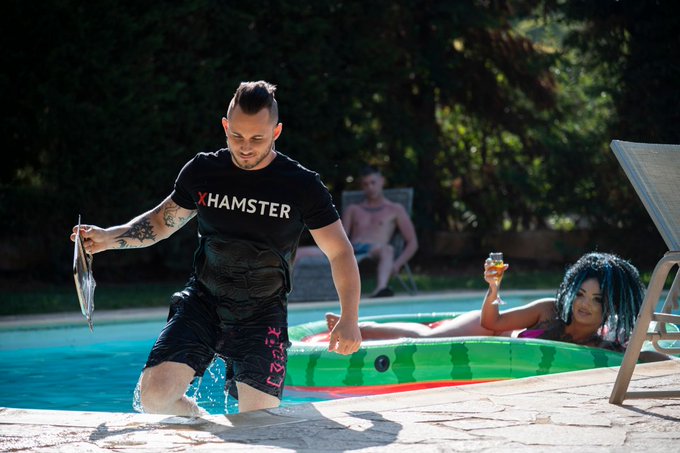 &Beta;&rho;&epsilon;&theta;ή&kappa;&alpha;&mu;&epsilon; &sigma;&epsilon; &gamma;&upsilon;&rho;ί&sigma;&mu;&alpha;&tau;&alpha; &epsilon;&lambda;&lambda;&eta;&nu;&iota;&kappa;ή&sigmaf; &tau;&alpha;&iota;&nu;ί&alpha;&sigmaf; &pi;&omicron;&rho;&nu;ό https://t.co/SRlmmvveoL @xhamsterpremium @xHamster_sex<a href="/tag/mvsales"class="tags"><span>#mvsales</span></a>