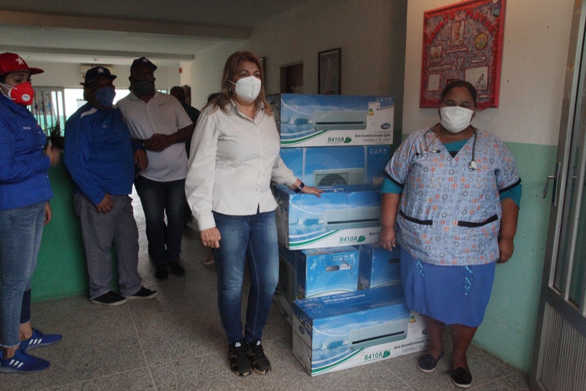 Yelitze Santaella tweet media