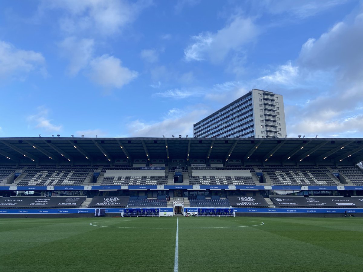 lukeRussell1992's tweet photo. On to the next one and the visit of @kvmechelen and another top team effort #ohlvkvm #ohl #proleague #xmasfixture #firstoftheweek #bonki https://t.co/WqV0YXM1sA