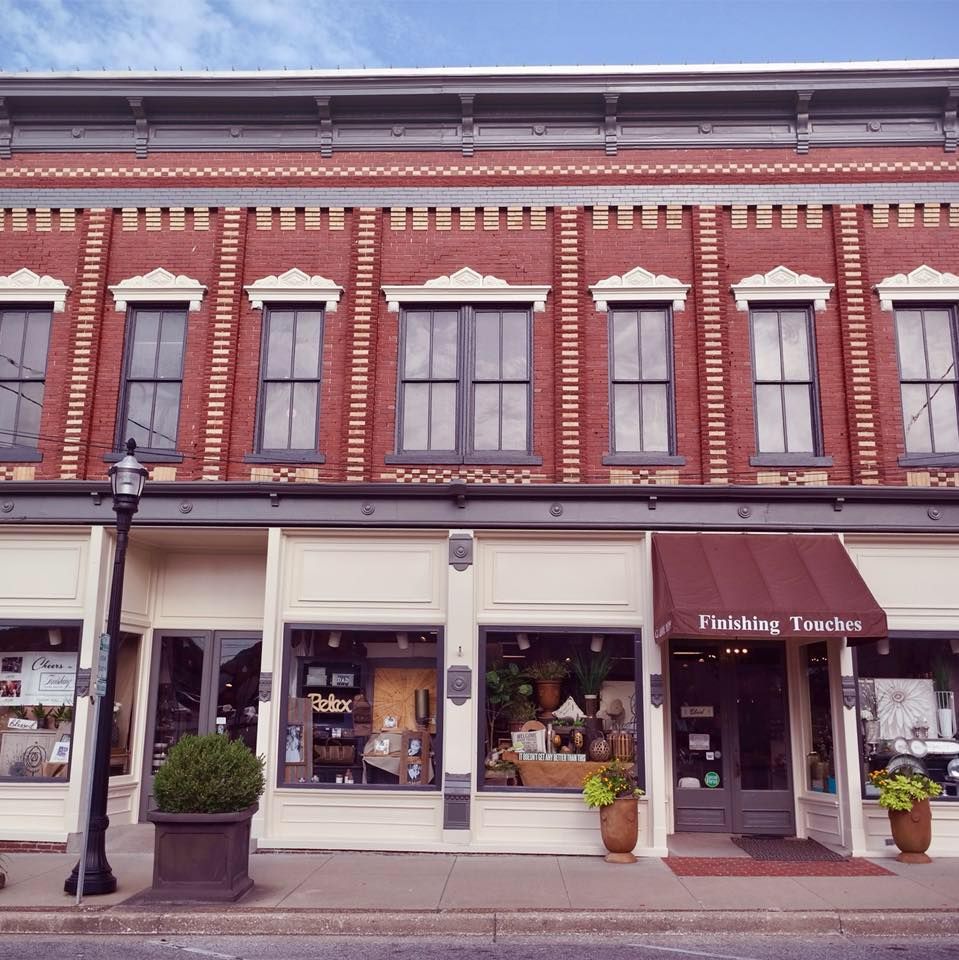 VisitIndiana's tweet photo. NEW DISCOUNT 🚨: Finishing Touches in @DuboisCounty is offering an exclusive discount as part of the #HHPromise. Get your Hoosier Hospitality Pass to unlock this deal and more! 🛍️💰

Make the Promise and Get the Discounts: https://t.co/qp3YsrfQGX https://t.co/glv9fIN1CZ