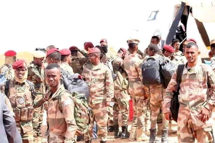 RegionGedo's tweet photo. #SNA forces are being Deployed to the Gedo after days of tension between the jubaland and kenyan forces on one side and #SNA on the other hand https://t.co/XN7ZLawcqX