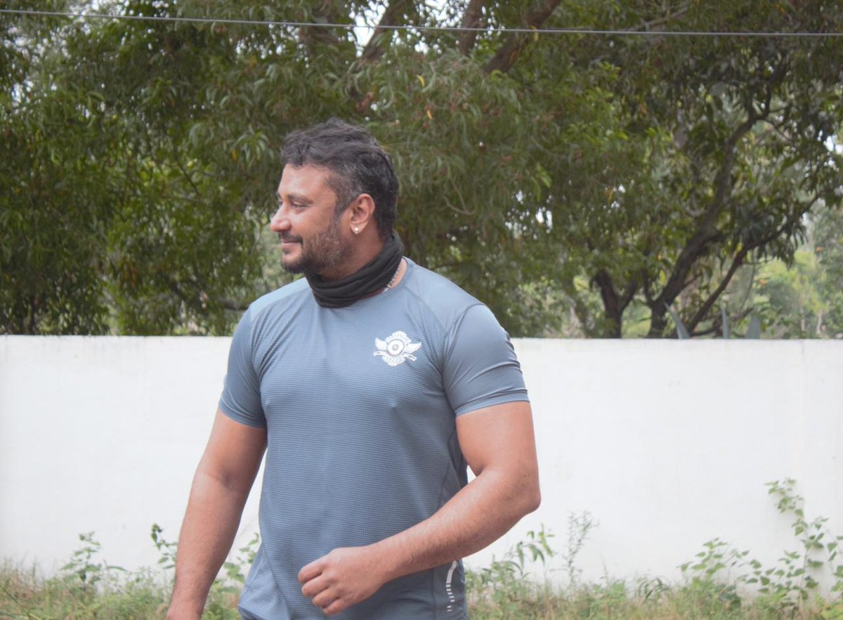 dasadarshan's tweet photo. 🏍️🏍️🏍️ https://t.co/1uYc59Abpa
