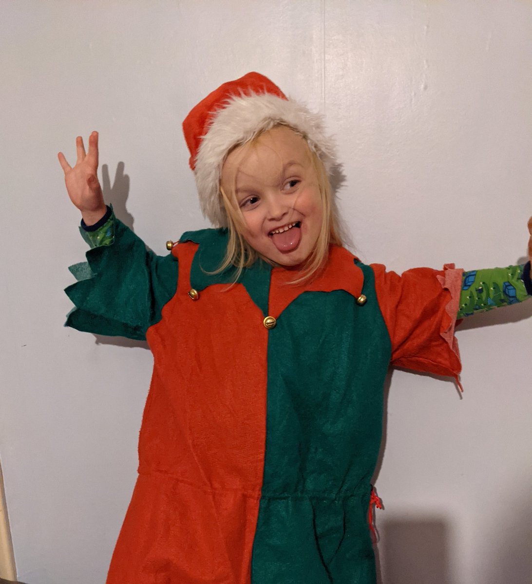 Running2staysa1's tweet photo. Not feeling much cheer this morning, tired & flat & missing my biggest boy. Can't believe we won't have seen him for a year. Luckily this crazy boy is keeping us entertained/driving us mad. Best get out & run... run the blues away. #madthings #missingone #family #smallestboy https://t.co/fTrv6aLeru