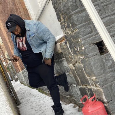 RUGDUBANG's tweet photo. #NewProfilePic https://t.co/qJTUDrDAwt