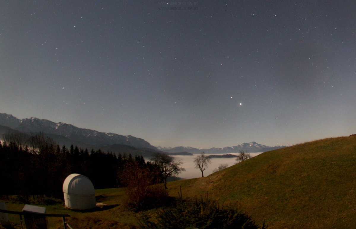 stw_gahberg's tweet photo. Experiment🔮
Heute &amp; morgen ist eine Live-Übertragung📺aus der Sternwarte🔭 ab jeweils ca. 16:30 Uhr für die Konjunktion Jupiter&amp;Saturn 🪐 geplant.
Wenn ihr schlechte Sicht🌫habt, seid dabei! Weitersagen🤗
 für heute: https://t.co/6PsPvwOqLg  für morgen: https://t.co/VR53LGN8zE https://t.co/IwlUgF8Bxw