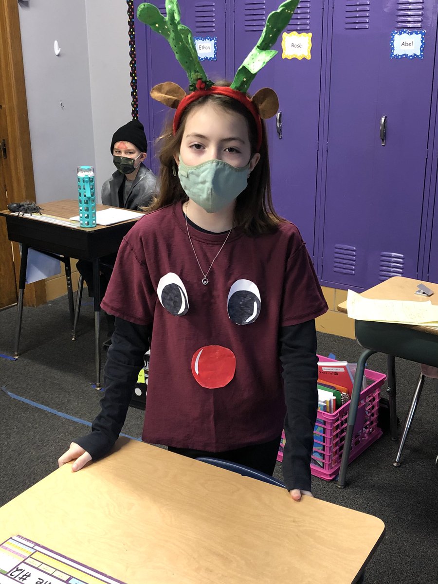 MaryBethPhilli4's tweet photo. #todayatCK Christmas spirit! https://t.co/Xu3SNrWizD