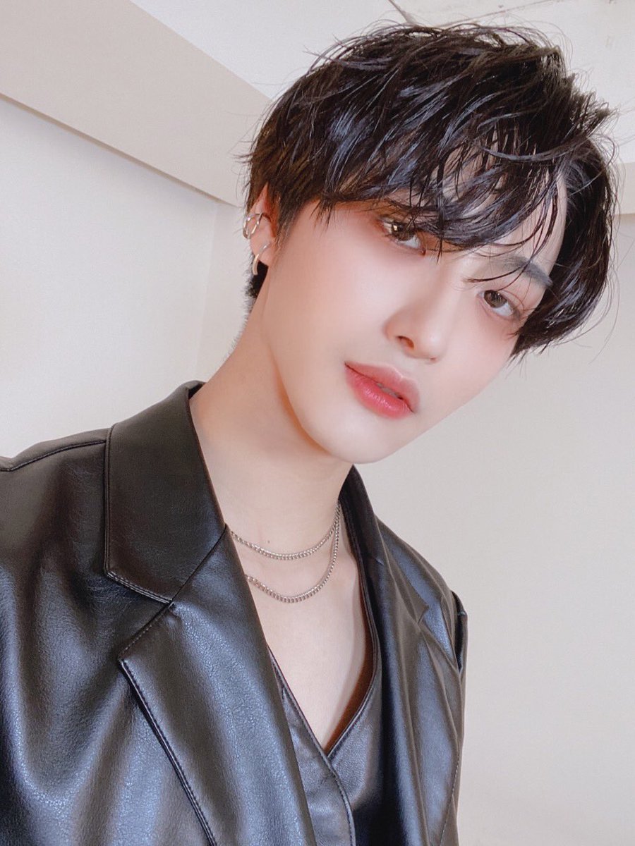 ATEEZofficial's tweet image. [#성화] The Story Never Ends 비하인드
🖤🖤🖤🖤🖤🖤🖤🖤🖤🖤
#ATEEZ #에이티즈