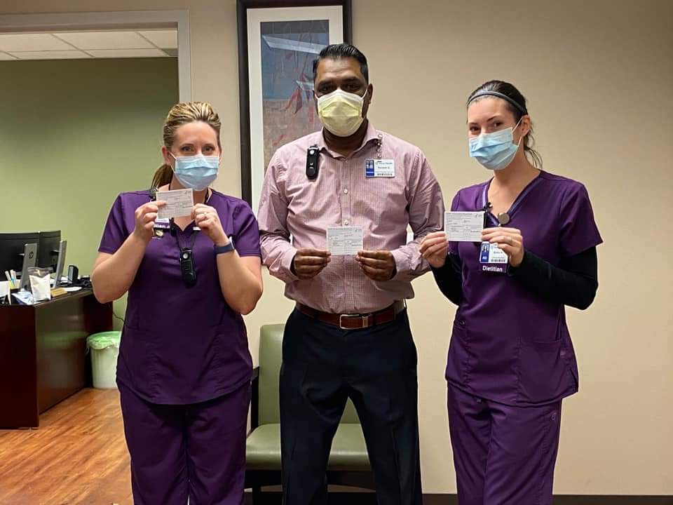 BuildUpRDNs's tweet photo. #ThisIsOurShot
#InspireRDs Dietitians #VitalAF #essentialWorkers #frontlineworkers
#rdchat #builduprdns
Getting #COVID19 vaccine because #VaccinesWork https://t.co/HNhRprnDqz
