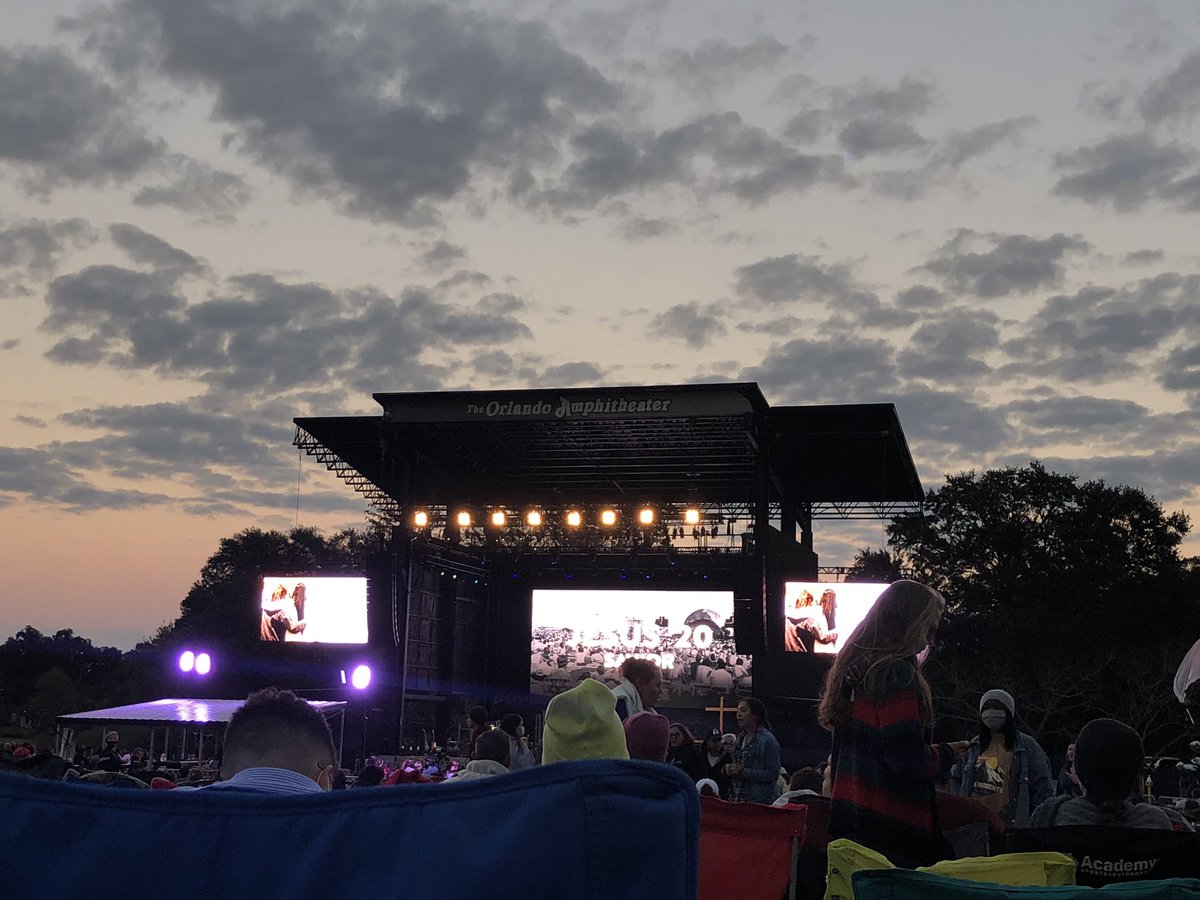concervativemo1's tweet photo. @TheJesusImage #Jesus20 Orlando was on 🔥 for this!! Thank you!! https://t.co/KKnrU4IndG